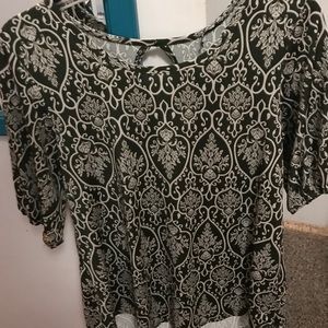 Green and white design blouse